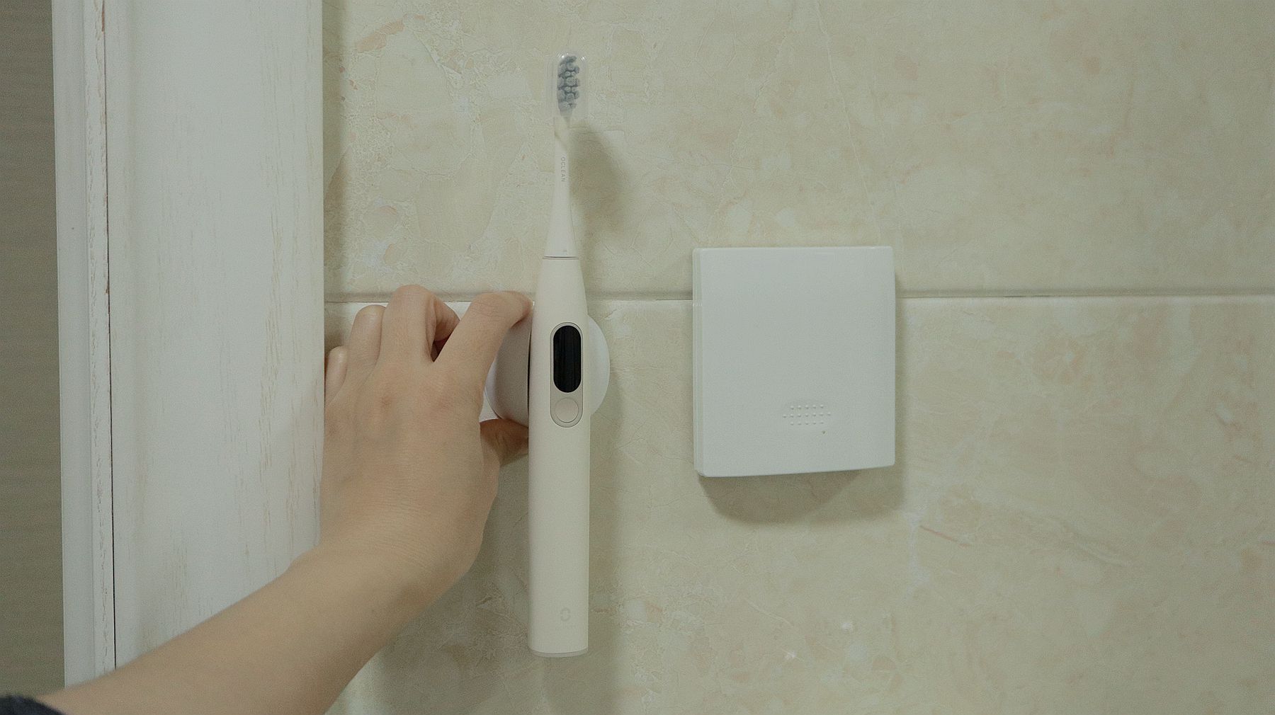 牙刷电动和普通推荐,便宜电动牙刷与贵的电动牙刷测评