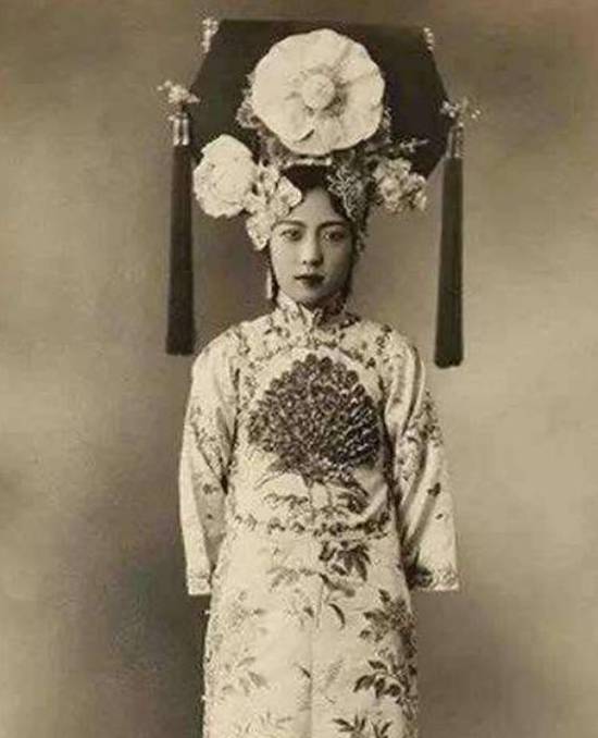 末代皇妹去世视频,皇姐最后死在皇位上