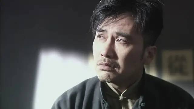 十大潜伏电视剧前十名,十部熬夜必看经典剧潜伏