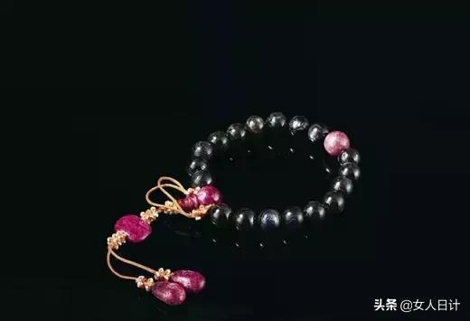 土豪看价值连城的东西,真正的土豪手串