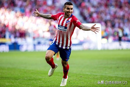 足坛最新动态85：老马挺梅西！巴萨继续引援！曼联放弃迪巴拉