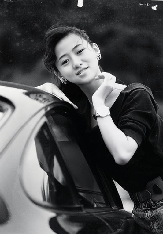 “宅男女神”*虹翁**的倔强人生，和她背后不得不提的男人们