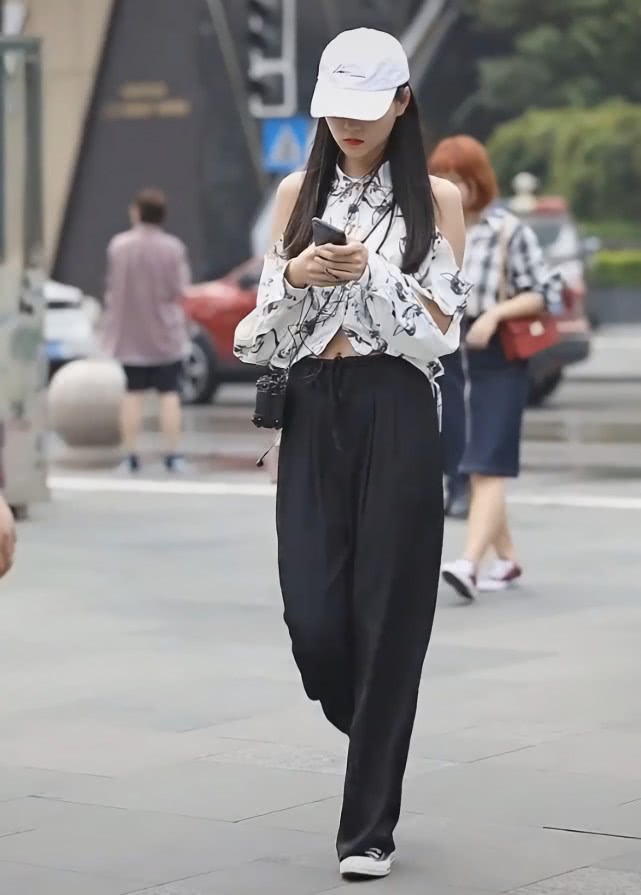 今年夏天即将流行的穿搭橘色,今年夏季穿搭流行颜色显白