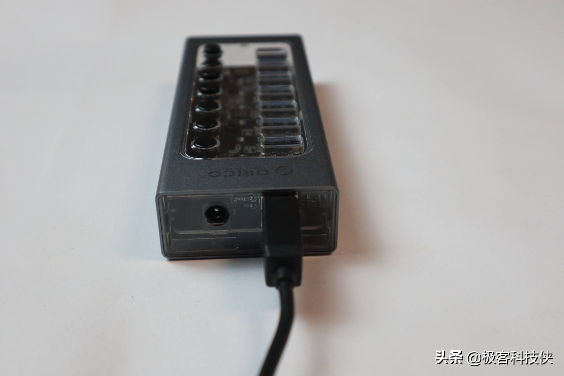 奥瑞科USB3.0扩展器，释放你的电脑接口