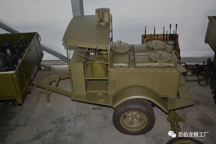 灰色牲口投食器：苏俄牵引式*战野**厨房小史