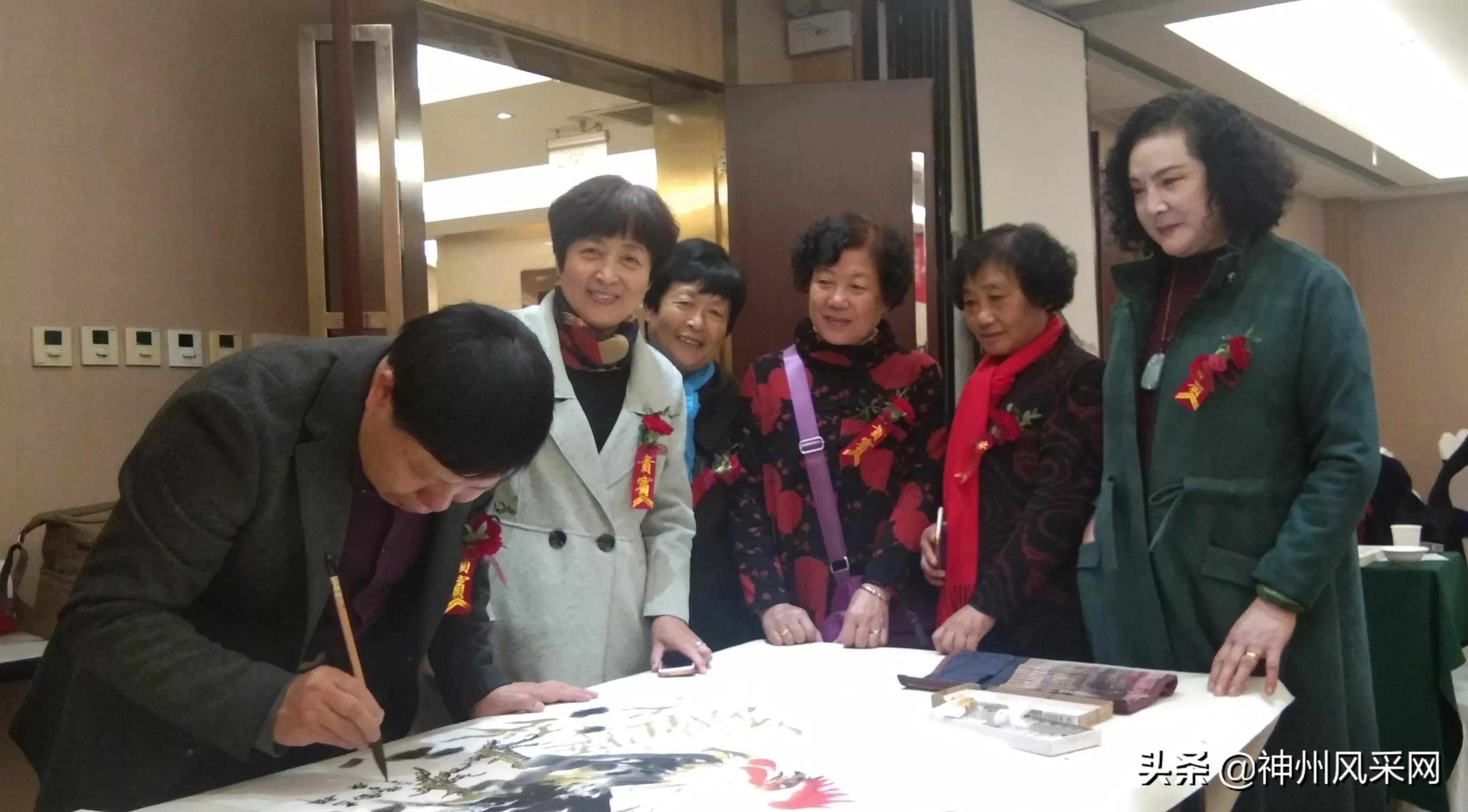 【神州头条】祁雷书画工作室一周年庆典座谈会在咸阳长安酒店举行