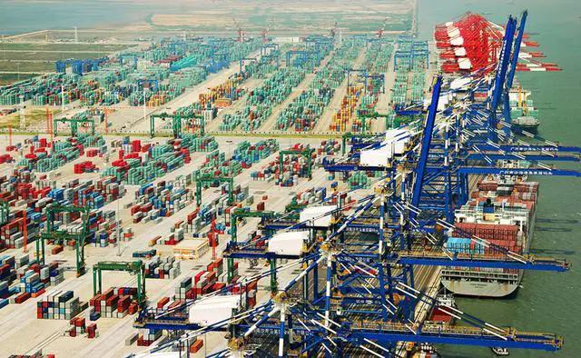 世界十大港口中国占哪七大港口,全球有几个世界第一大港口