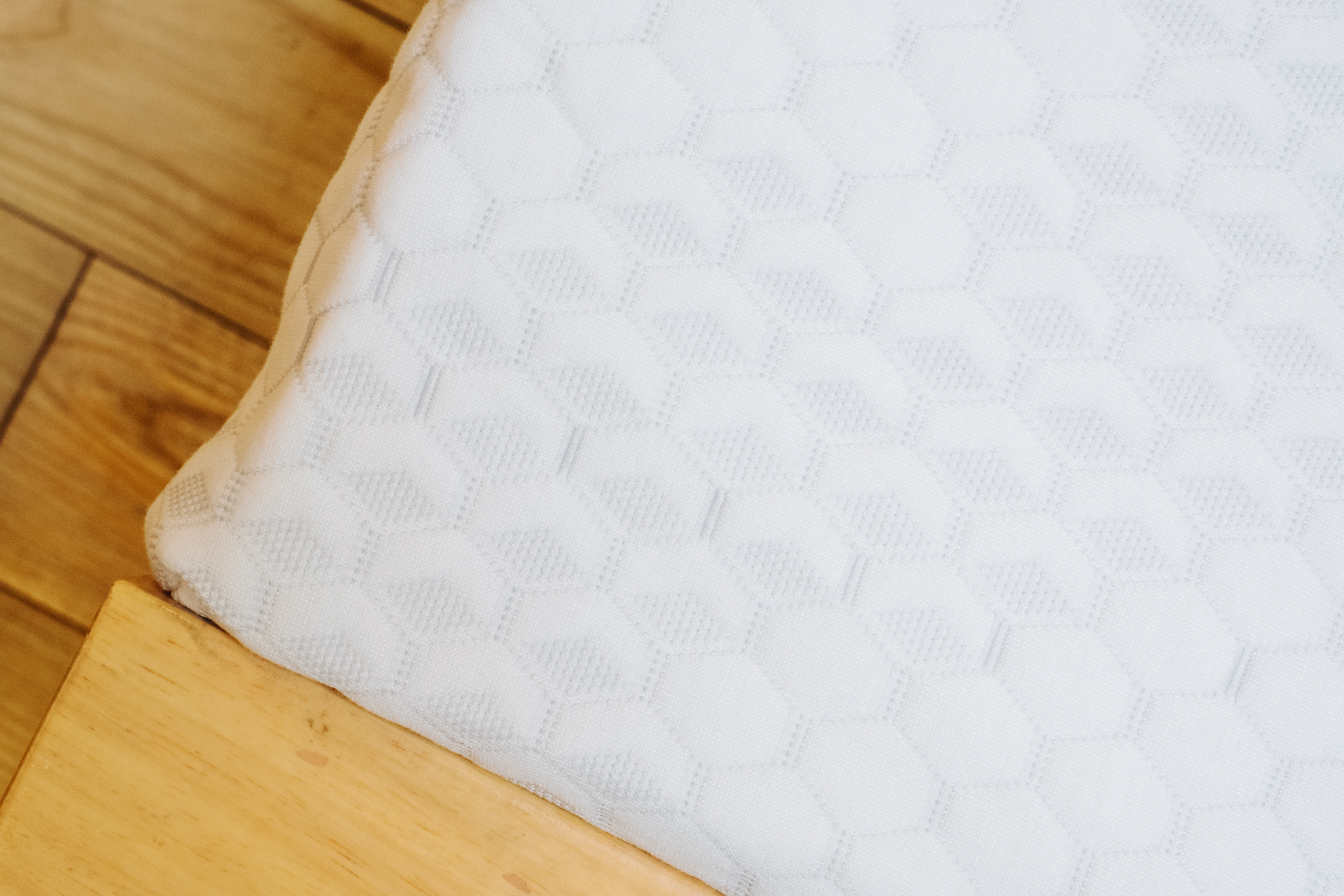 伪进口床垫,拒绝劣质床垫