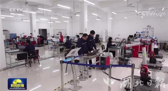 华数机器人领先技术,华数机器人技术介绍