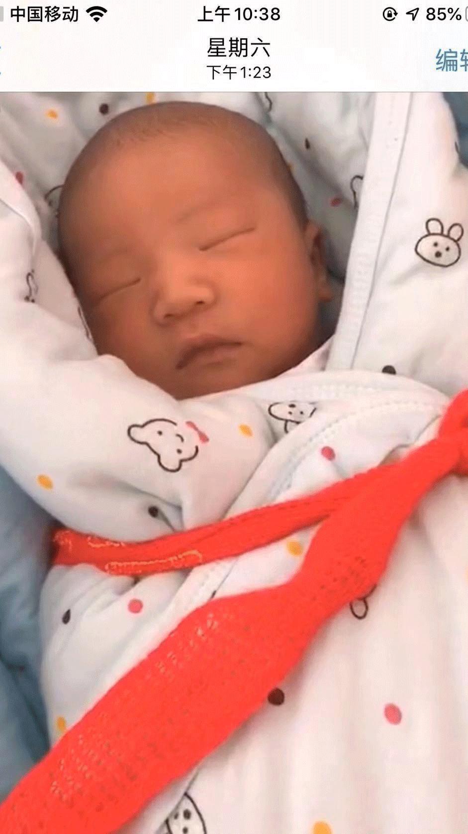 月经期间盆腔有囊肿,月经淋漓不尽一个星期正常吗