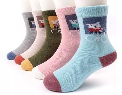 袜子论斤卖纯棉,袜子仅卖十美元一双