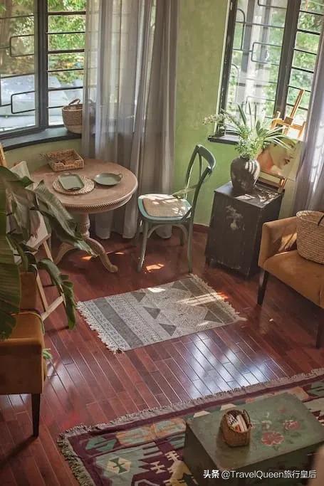 欧洲airbnb民宿,魔都这些超豪华泳池酒店