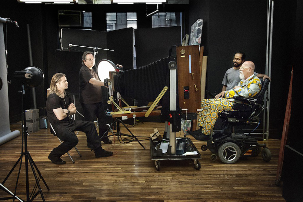 现在手机有三个摄像头有什么用,手机有3个摄像头只有一个在用