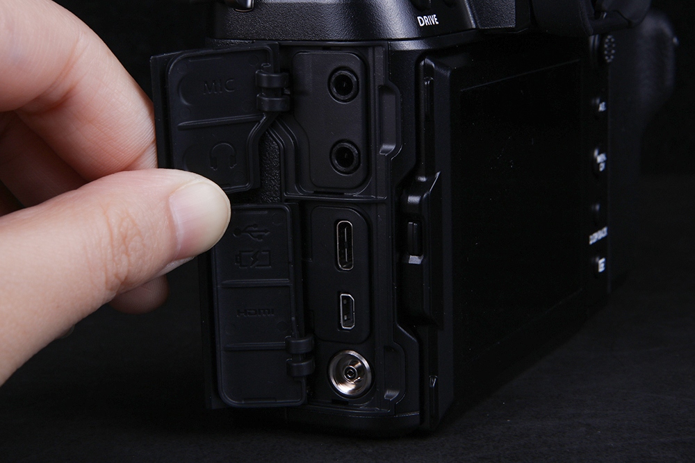 富士中画幅gfx100ii评测,富士中画幅gfx100s和gfx50r的区别