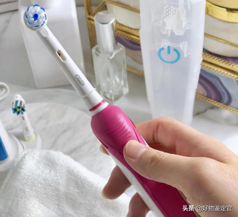 欧乐b电动牙刷入门款测评,欧乐b电动牙刷横向对比