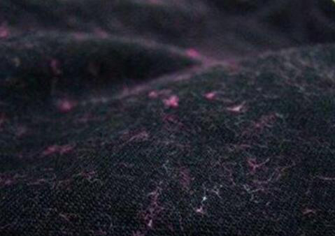 黑色衣服粘毛用什么方法清洗,秋冬衣物容易粘毛