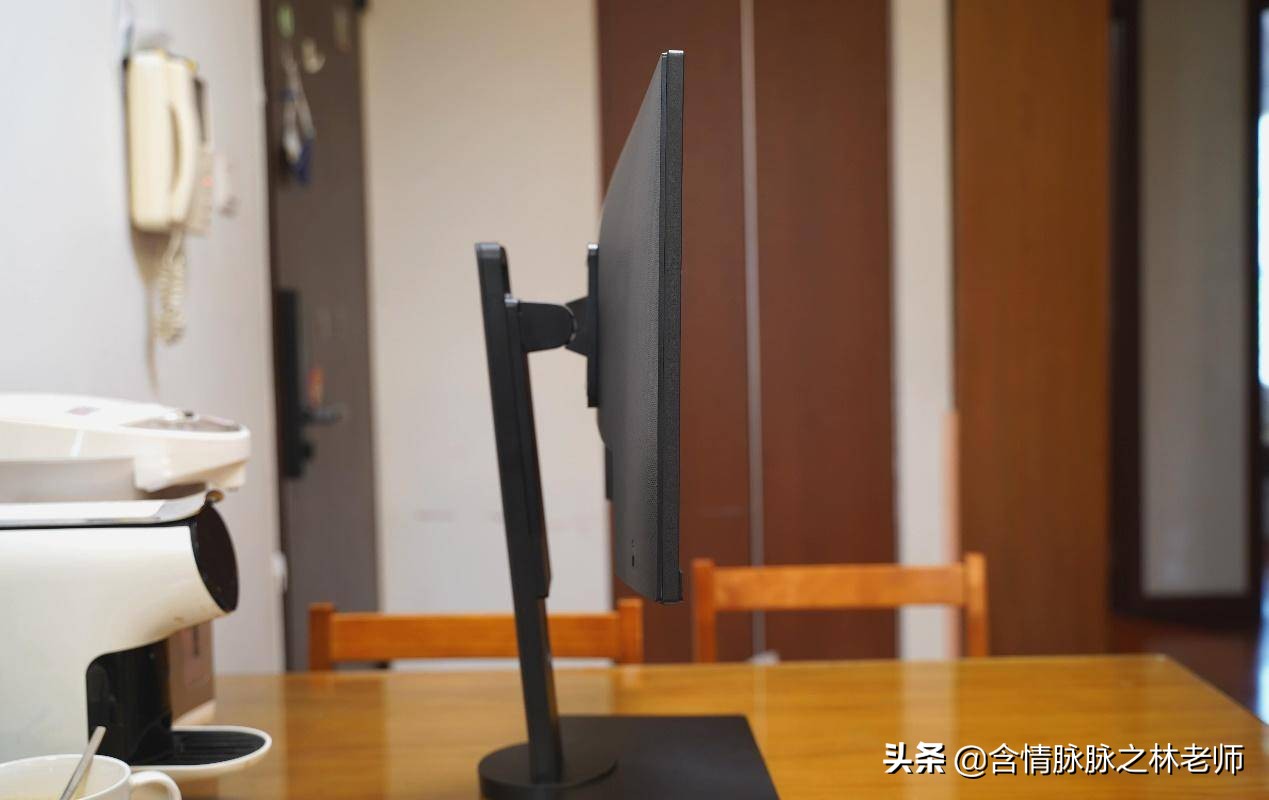 办公用显示器怎么选购看哪些参数,桌面办公选27寸还是32寸显示器