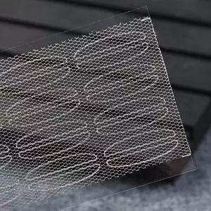 王一博和大张伟戴发带的照片,王一博耍帅大张伟