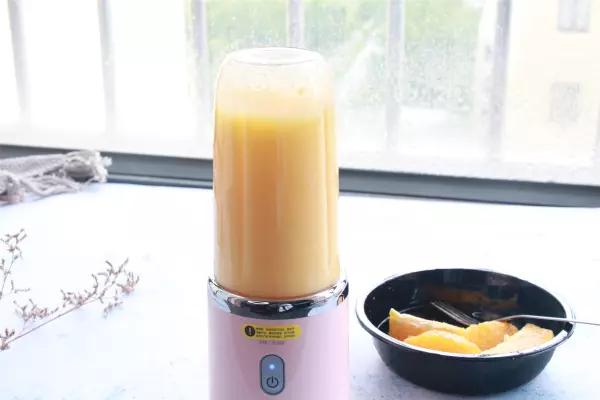 德尔玛随身果汁机按三下没反应,德尔玛随身果汁机的使用方法