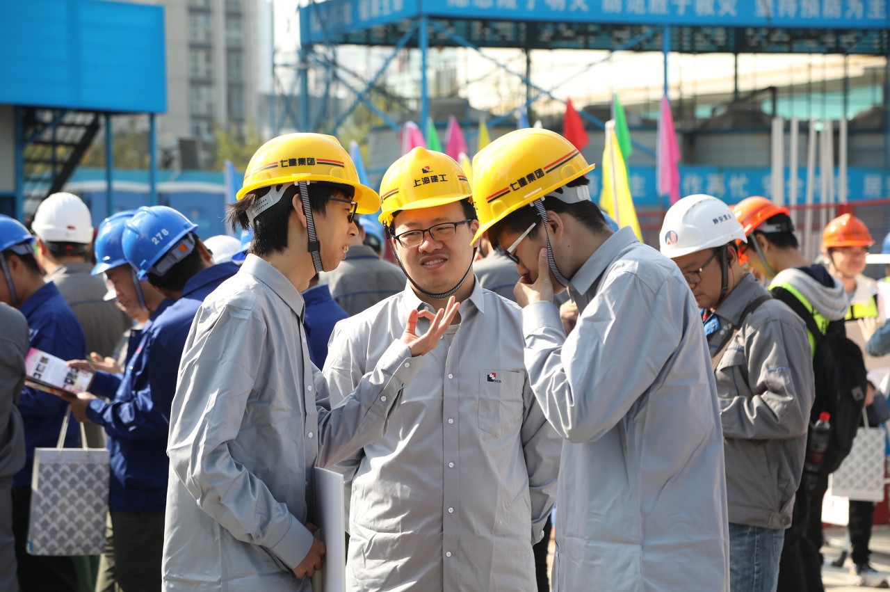 在工地上老板欠薪农民工怎样讨薪,工地欠薪怎么讨回农民工工资