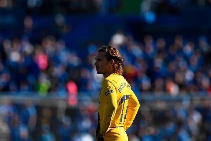 前腰迷失不是哪家豪门的错，这个时代他们拿什么跟前卫去拼？