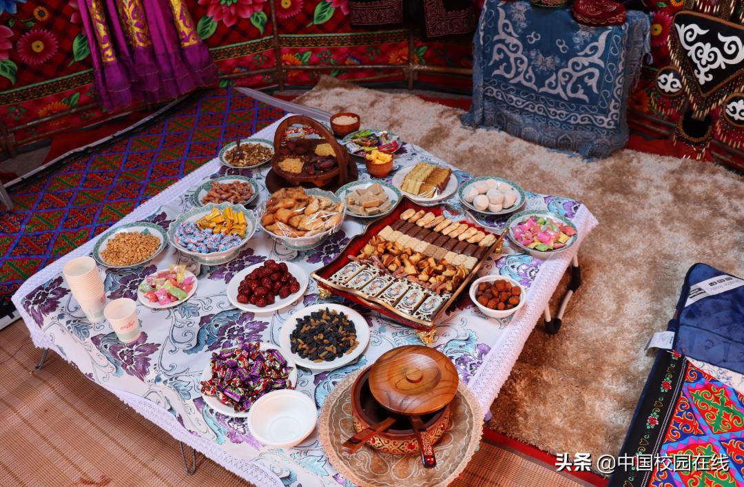 被热搜“独宠”的陕西科大，一天之内三连击！学生称，不下来才好