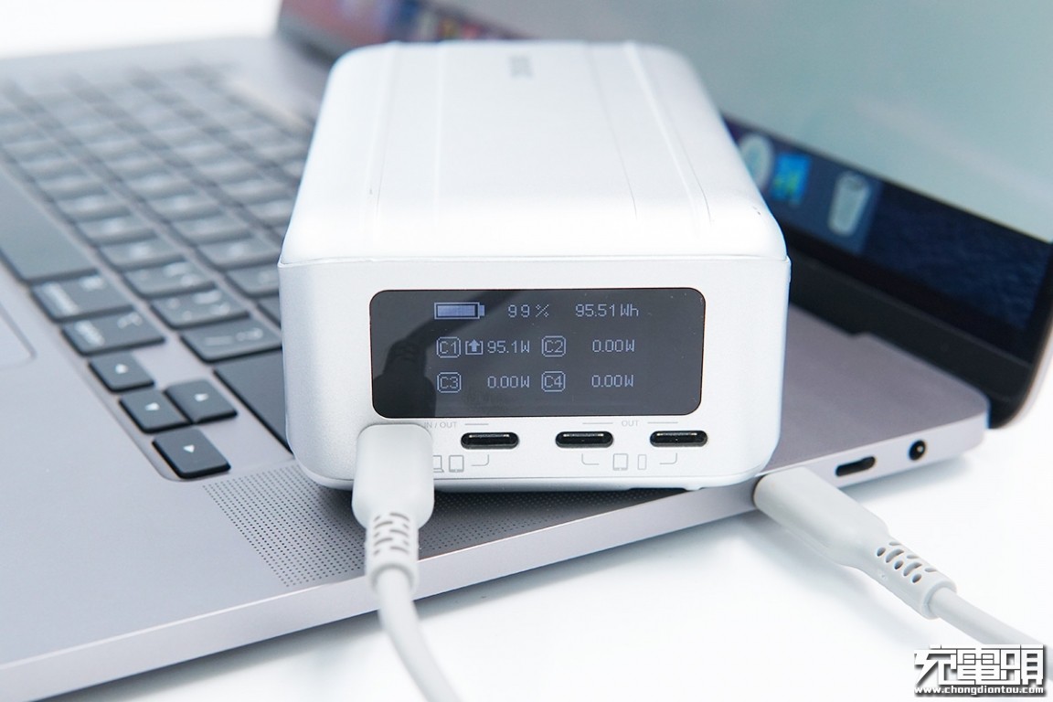 征拓20w快充拆解,征拓100w桌面充电器