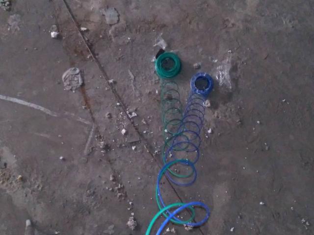 电线没有线盒如何固定,电线没有支柱怎么架线