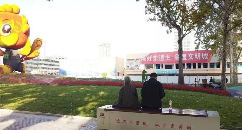 7.64万㎡，1200个停车位！新咸阳体育场来了！