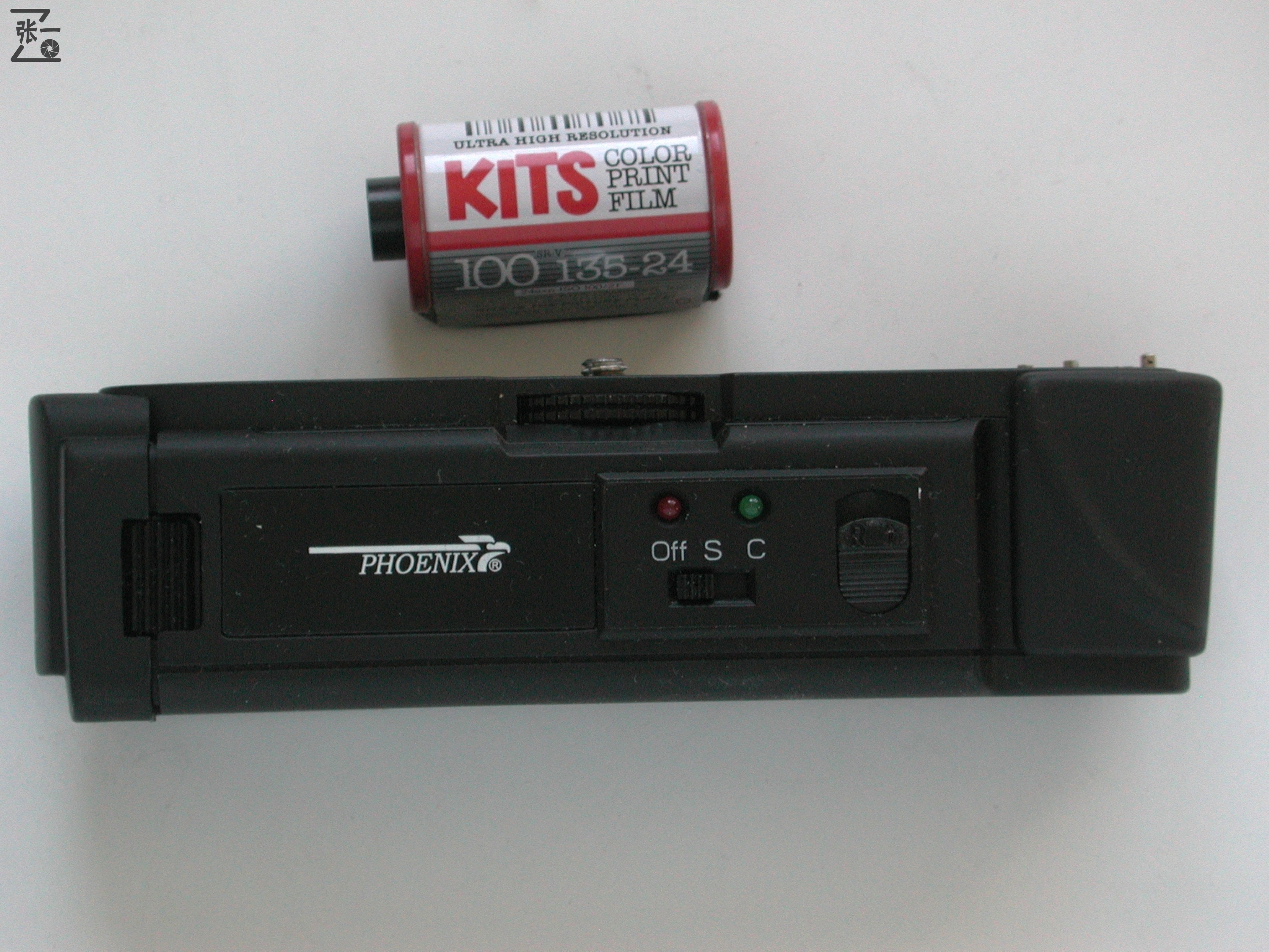 上海海鸥为美国贴牌生产的PhoenixP-5000单反相机