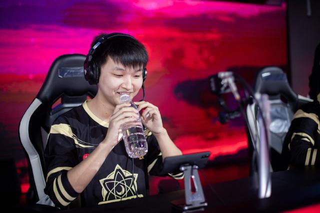 王者荣耀联名招商信用卡好办吗,王者荣耀联名招商信用卡怎么样