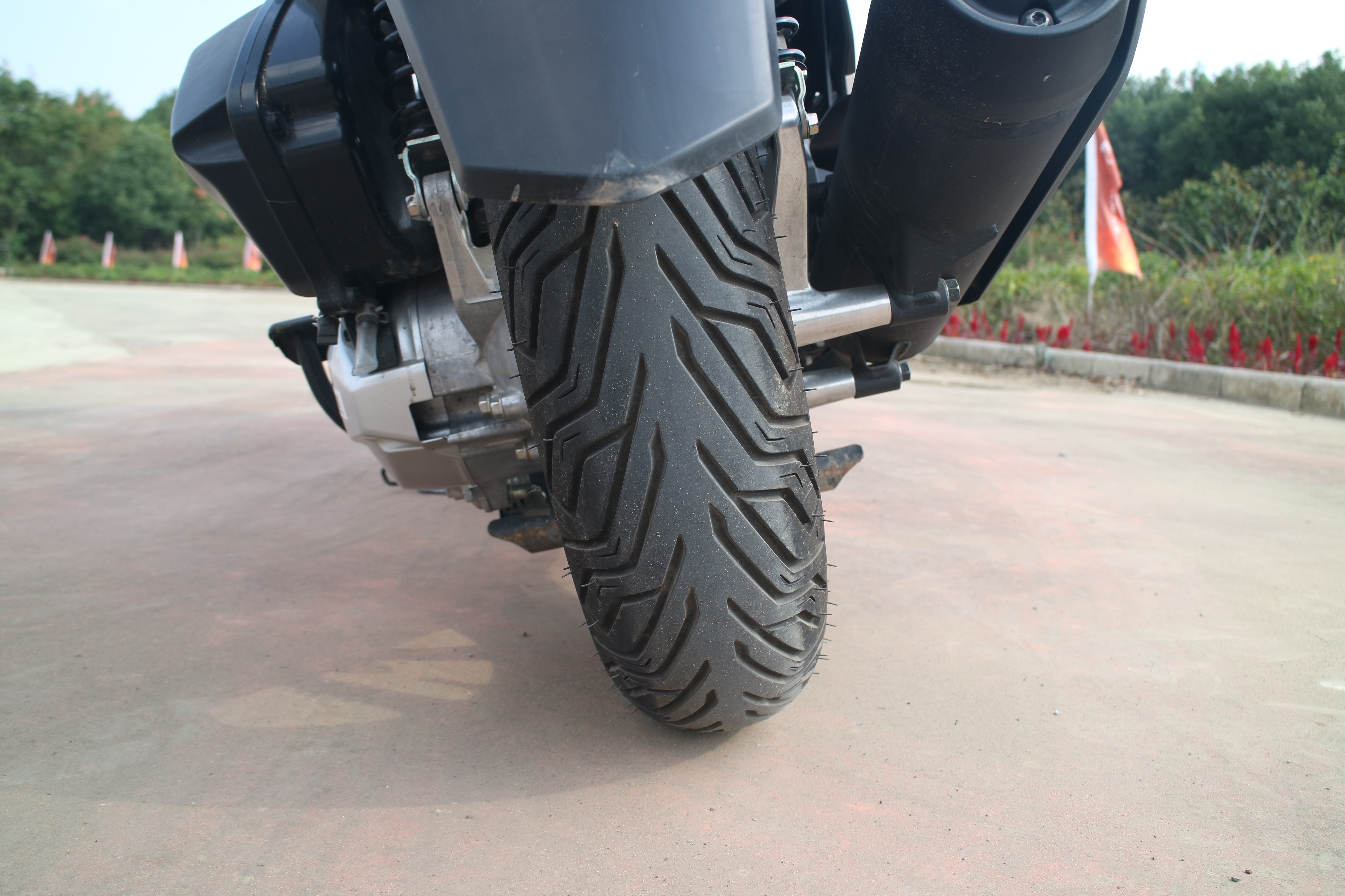 荆州古城游记视频,五羊本田pcx150国产的好不好