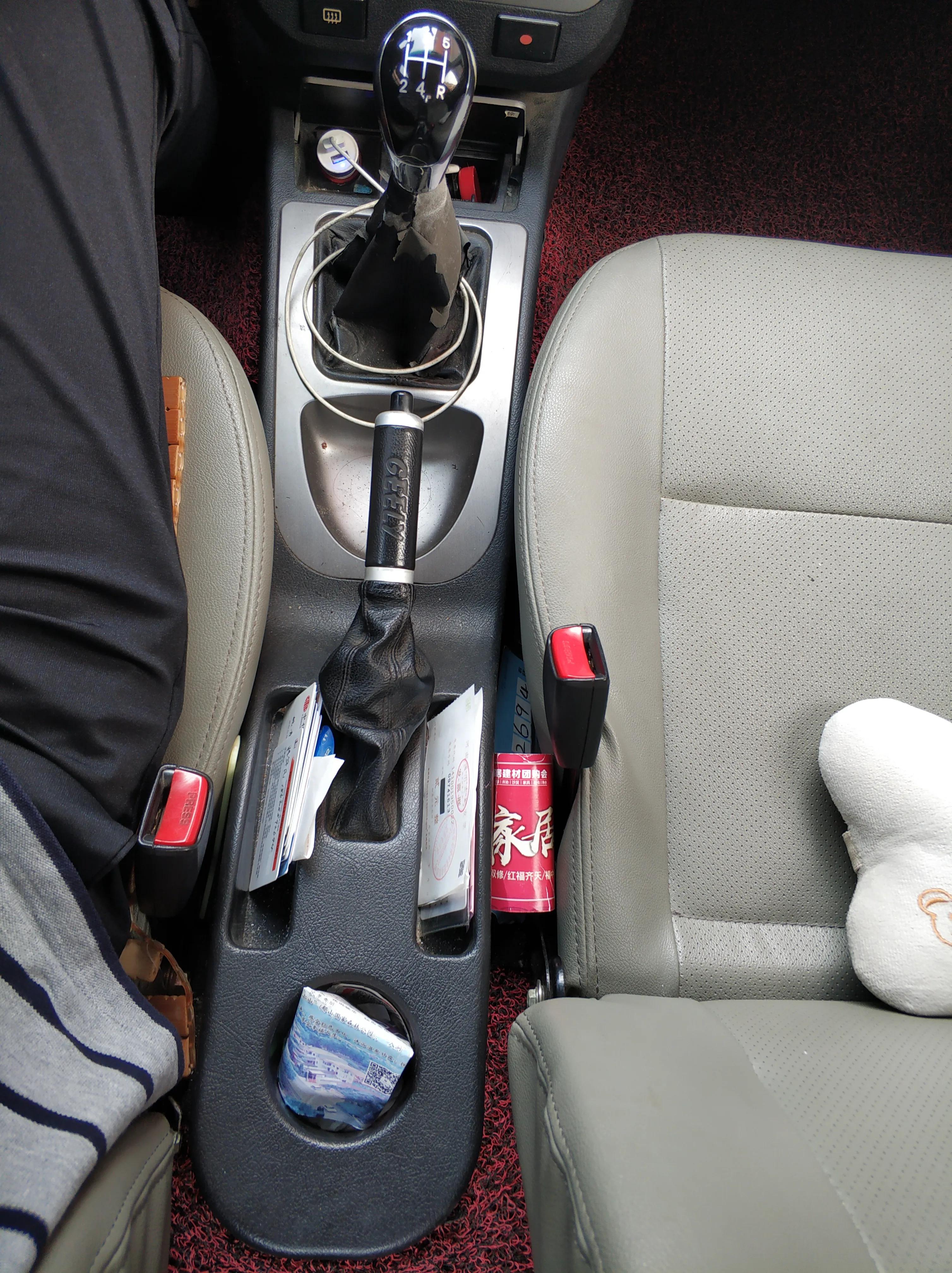 12年自由舰多少钱,11年自由舰三缸二手车价格