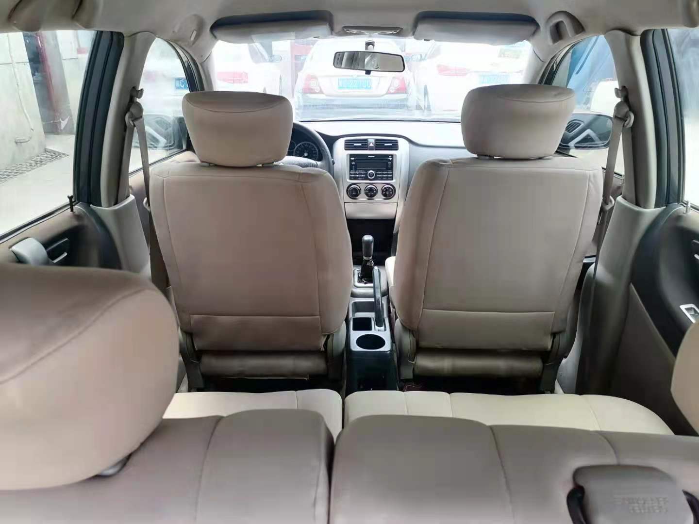 胖哥1万买车,胖哥两百万收奥迪rs6