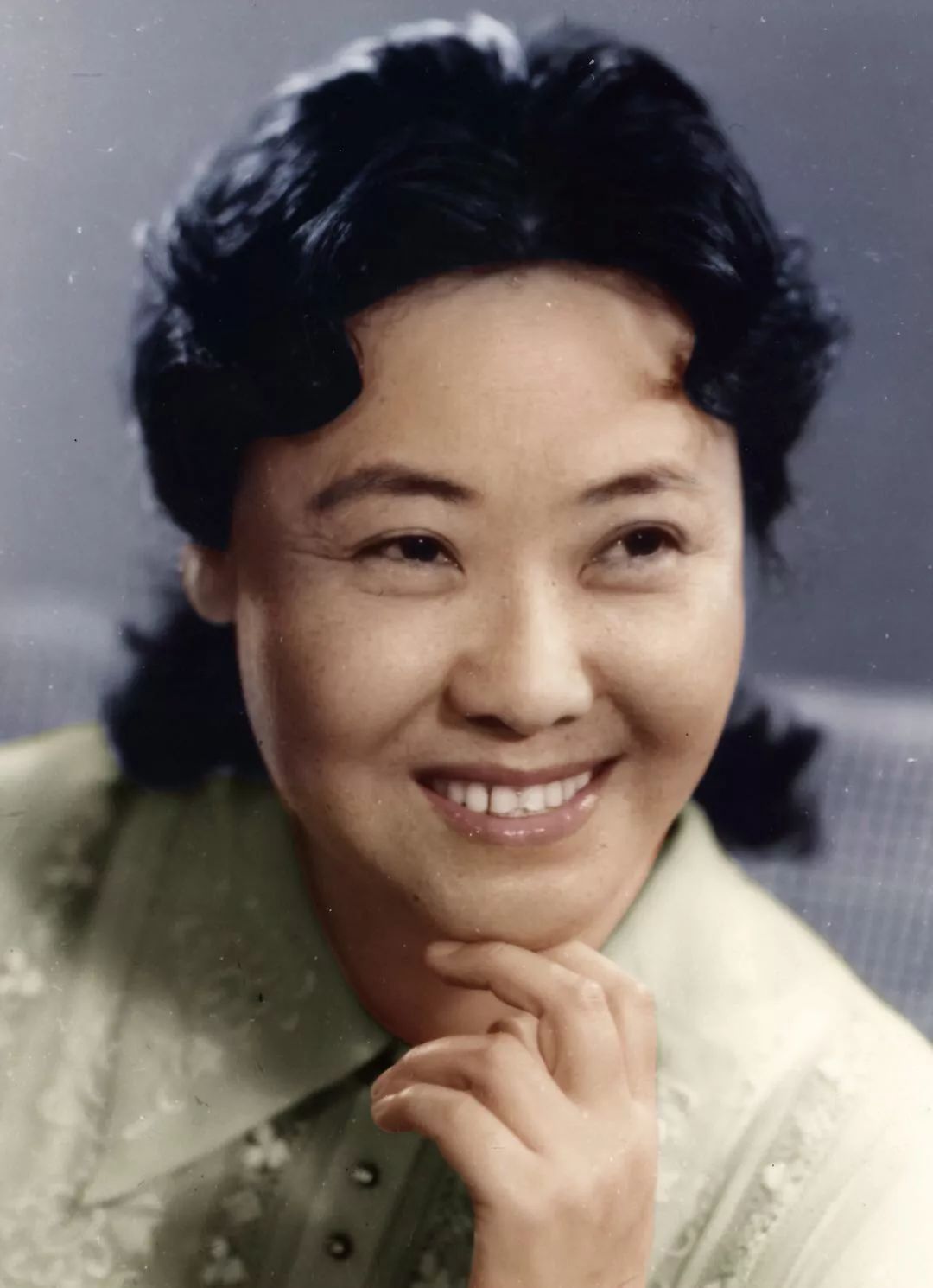 郭兰英脊椎被打断原因,郭兰英脊椎骨折原因