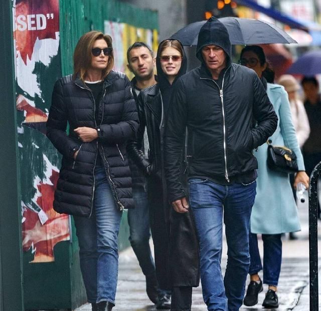 辛迪克劳馥米兰时装周,凯雅杰柏与辛迪克劳馥