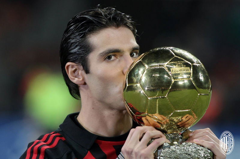 致我们热爱的卡卡——银鞍照白马，飒沓如流星的追风少年