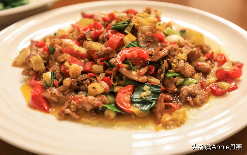 百里杜鹃花开如海,百里杜鹃百里盛开