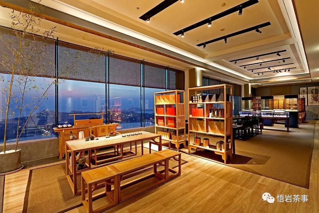 春天的第一杯茶颜悦色奶茶,春天的第一杯竹筒茶