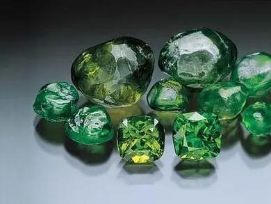 红色彩宝有哪些,红色彩宝都有哪几种