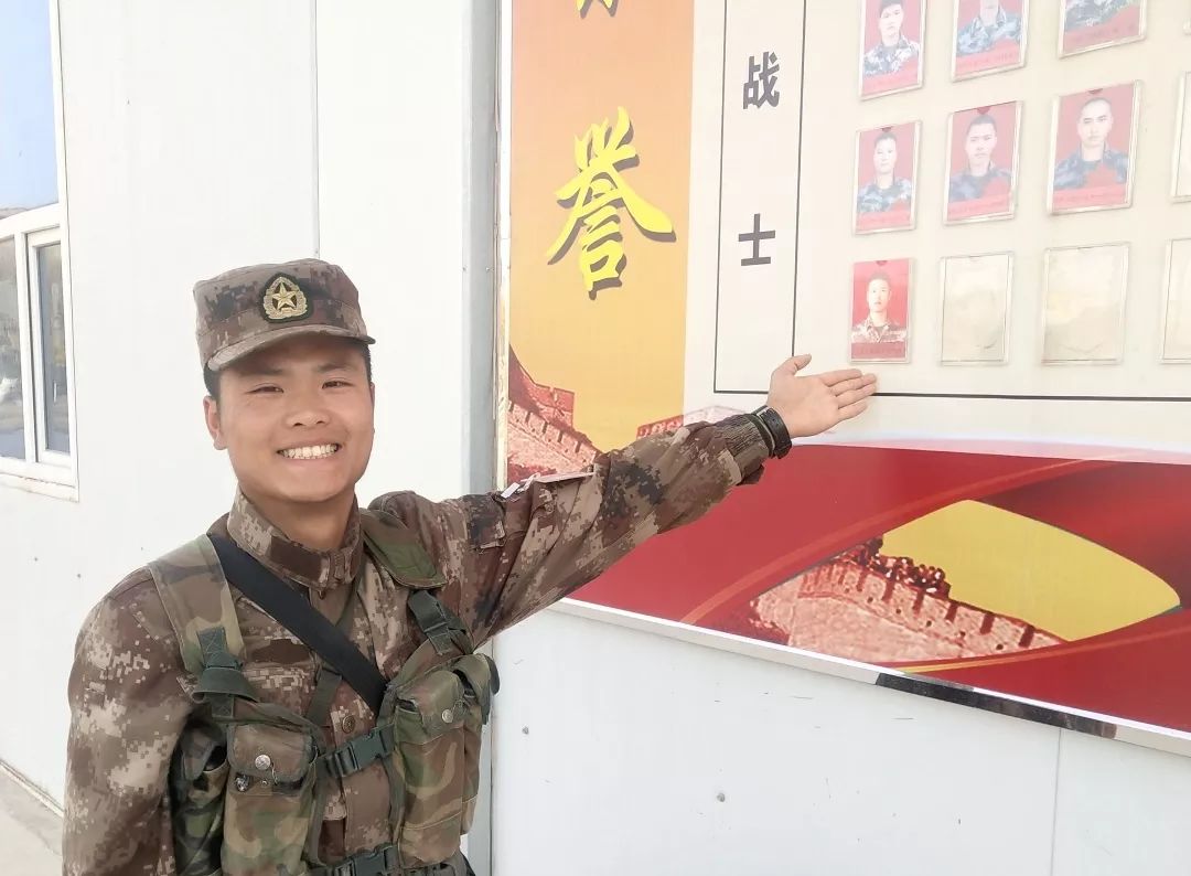 00后新兵入伍蜕变,新兵入伍的蜕变