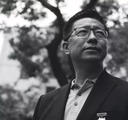 李阳疯狂英语教育的真谛演讲视频,英语教父李阳