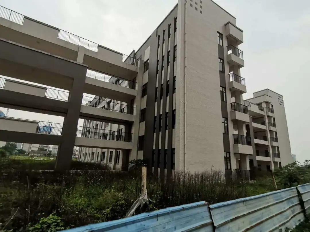 吉安各楼盘附近学校,吉安8中分校学区房