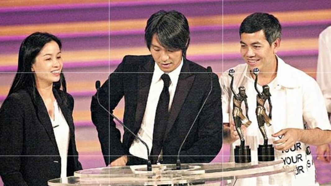 被周星驰捧红的黄一飞,周星驰黄一飞拿刀搞笑视频