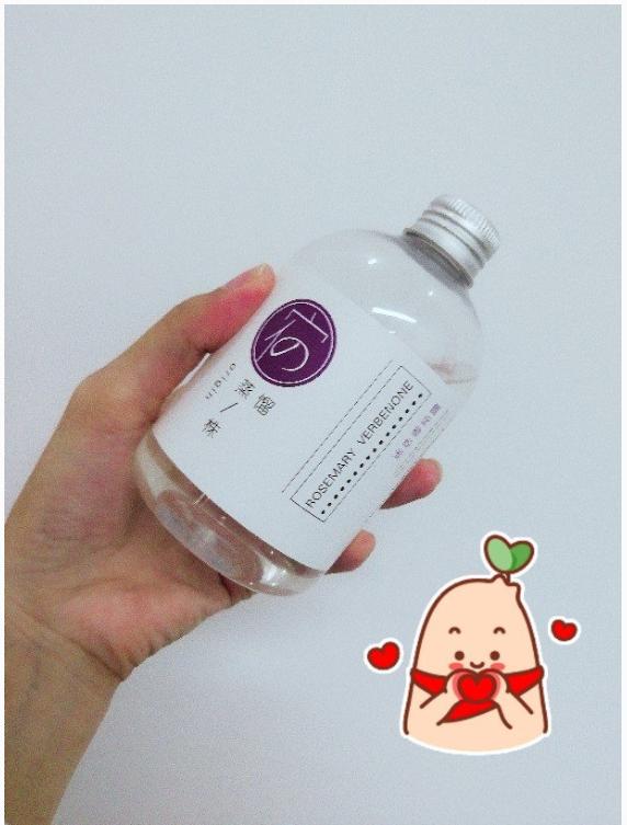 消灭闭口粉刺正确护肤方法,闭口性粉刺可以补水护肤吗