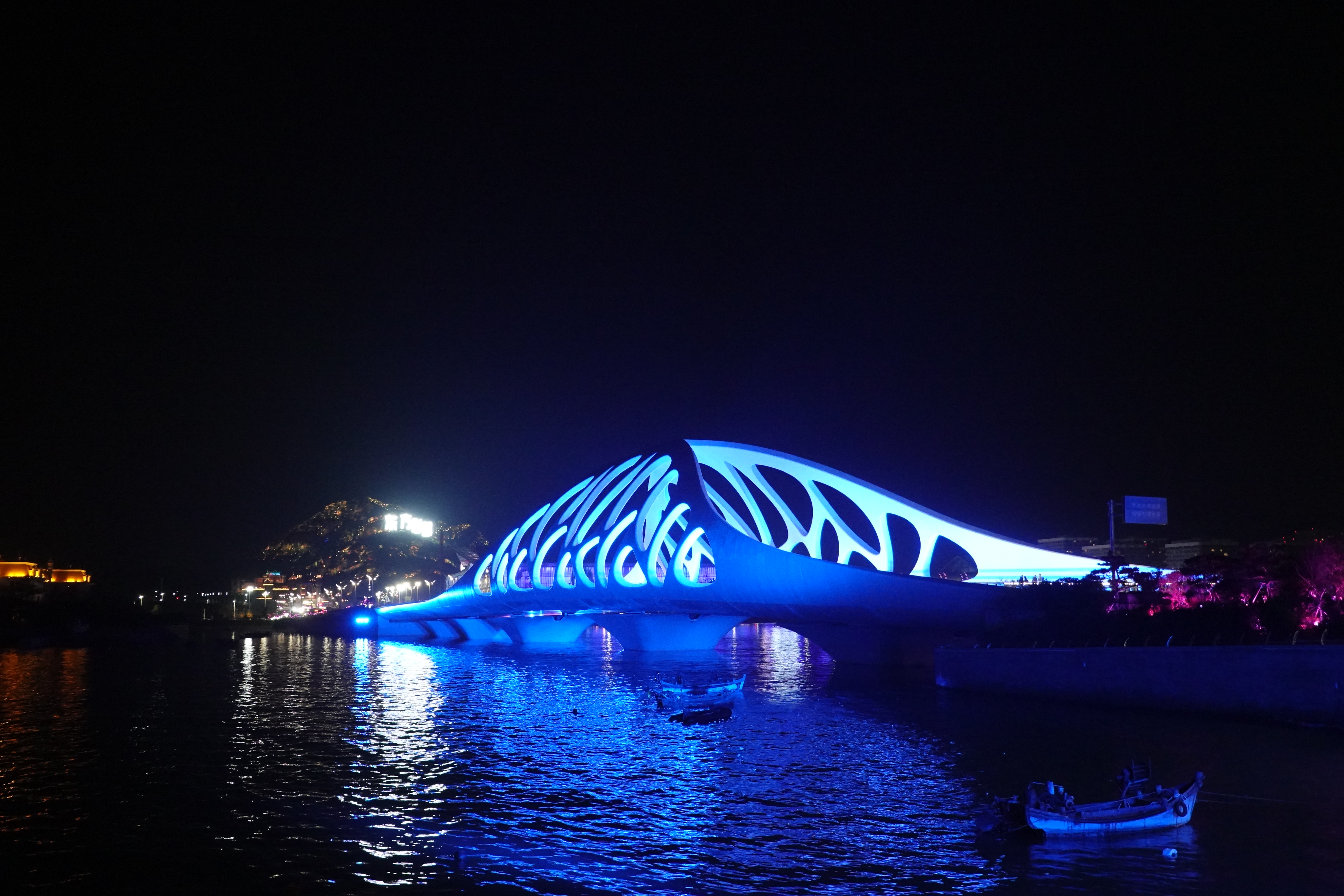 美丽的神话贝斯,美丽的神话完整钢琴