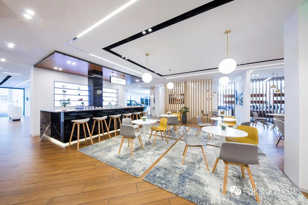 兴化金宝行bmw4s店,邀您见证