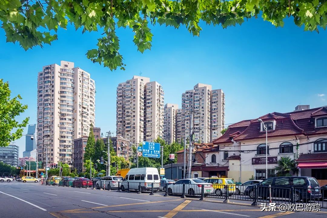 魔都四叶草洲际酒店，享缤纷自助大餐，国庆畅玩快闪啤酒节