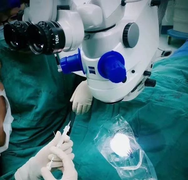 请跟我来，带您了解白内障手术那些事