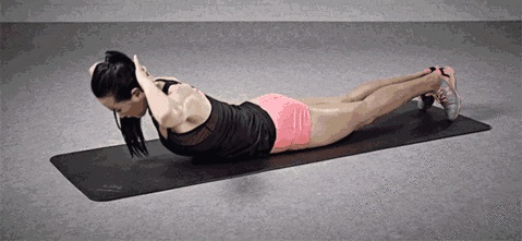 靠墙站真能治驼背？大家都被骗了很多年！